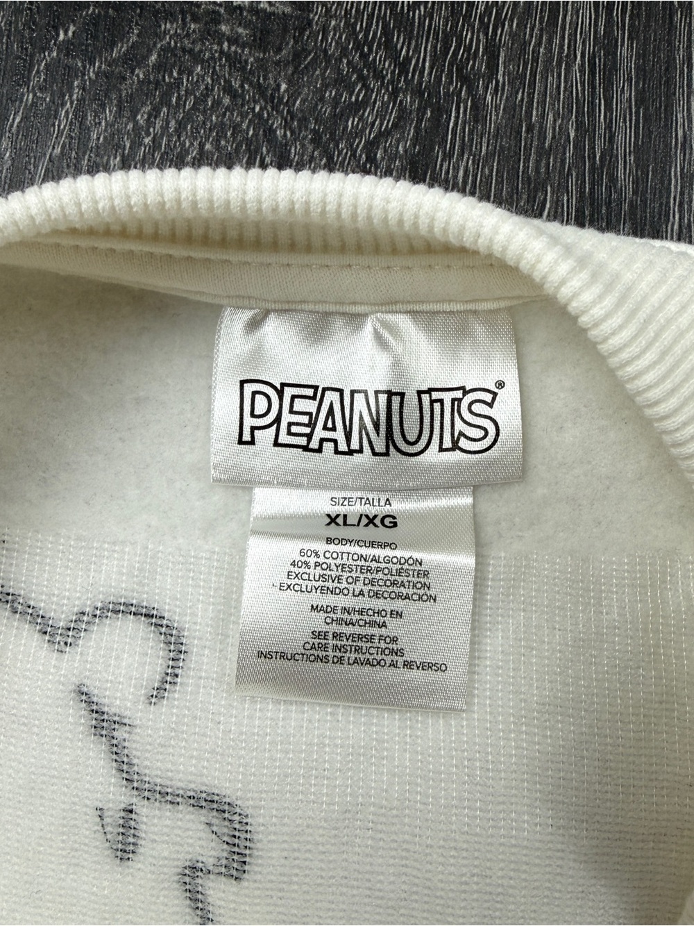 Peanuts Characters Off White Double Sided Sweatshirt Women's Size XL NWT - Picture 9 of 10
